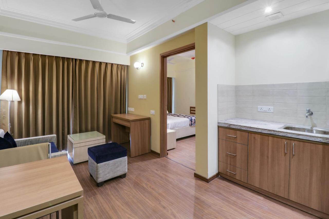 Starlit Suites Newtown Kolkata Ngoại thất bức ảnh