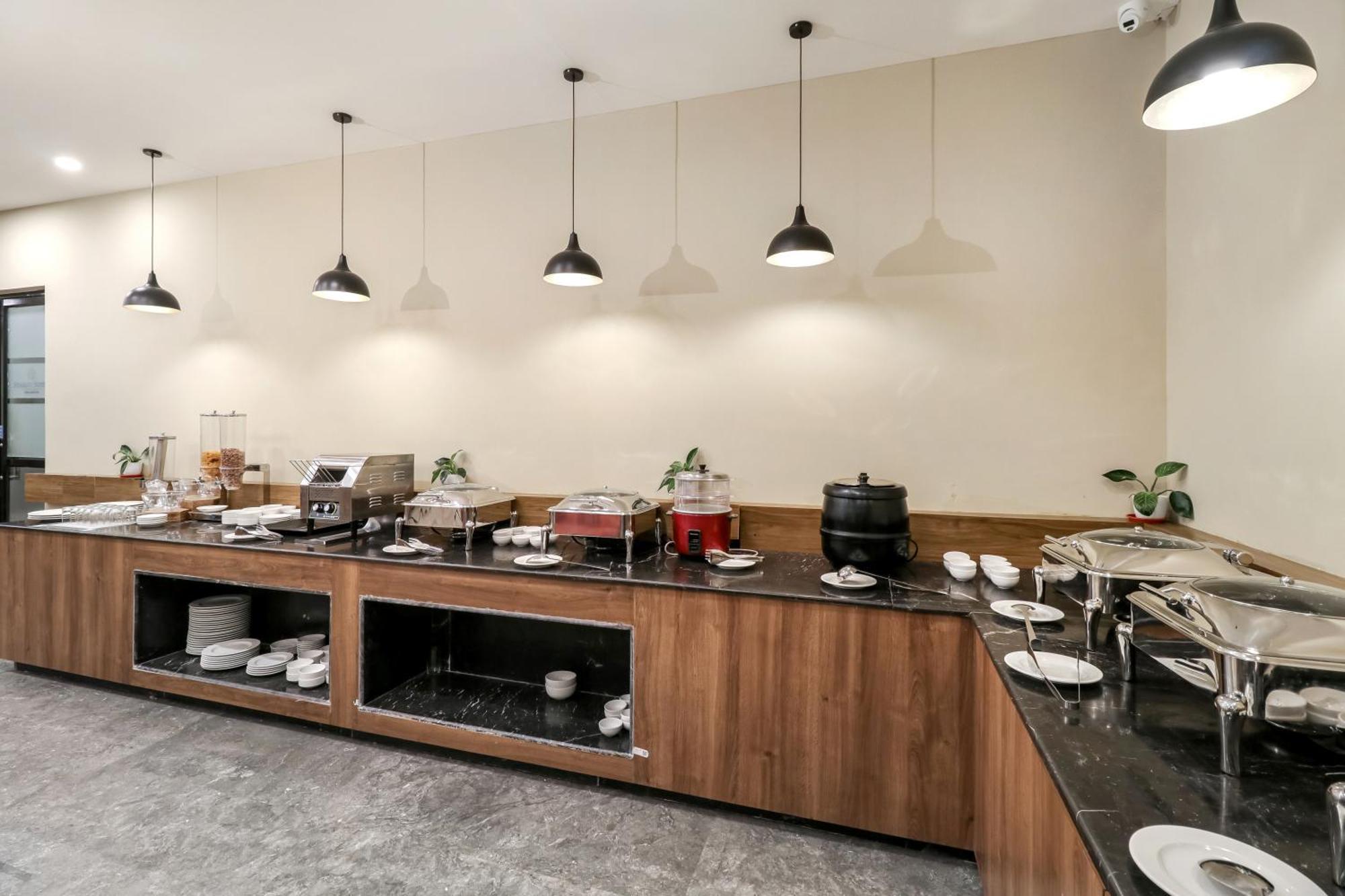 Starlit Suites Newtown Kolkata Ngoại thất bức ảnh