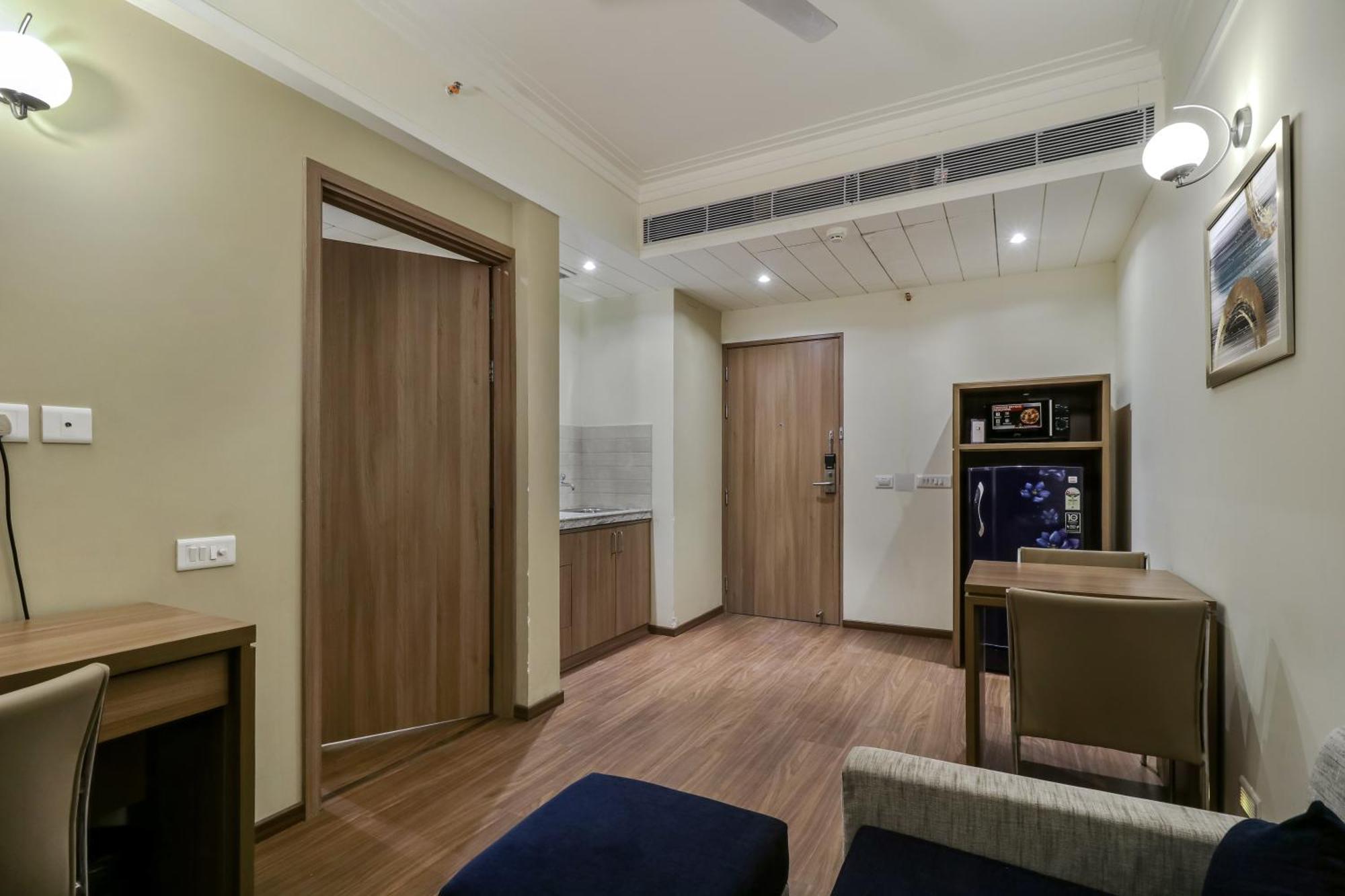 Starlit Suites Newtown Kolkata Ngoại thất bức ảnh