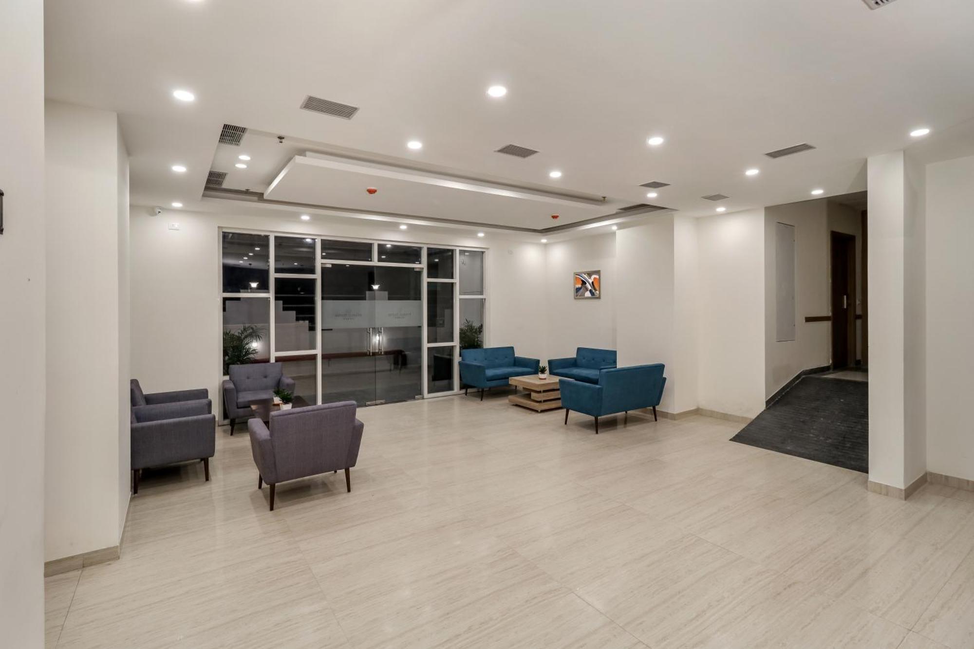 Starlit Suites Newtown Kolkata Ngoại thất bức ảnh